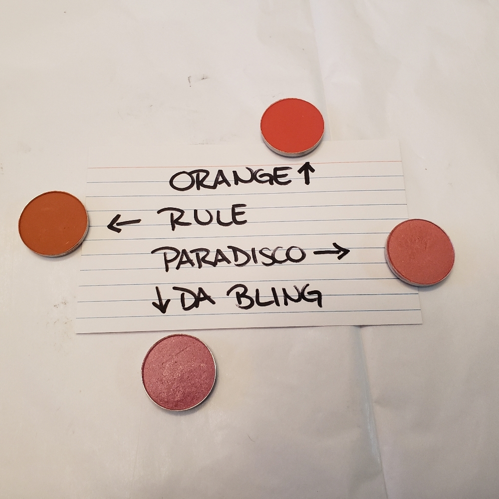 MAC Pro-Palette w/ 15 Shadows! - Picture 4 of 15